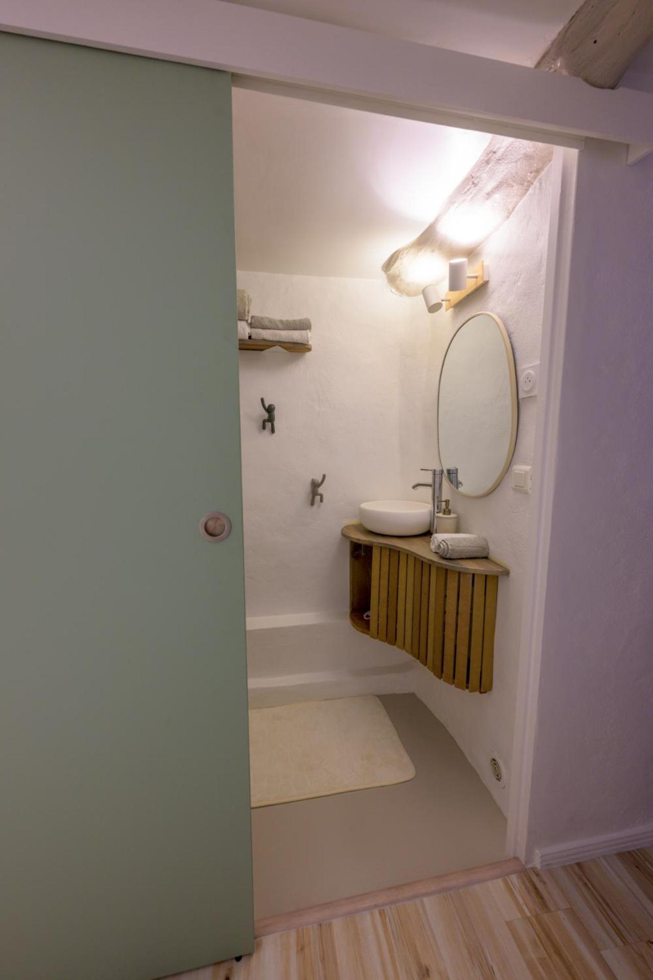Cosy Flat In The Heart Of Valbonne Village Eksteriør billede
